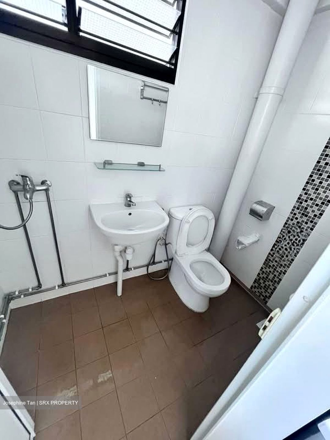 Tampines Street 42 (Tampines), Multi Generation #540889701